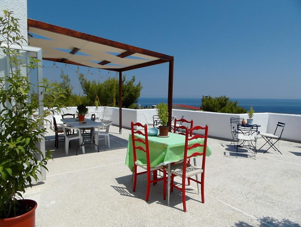 Eri Studios Agia Marina  Екстериор снимка
